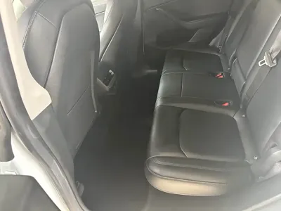 Tesla Model Y 2022, 120000 км, за 18951.96 USD - фото 6