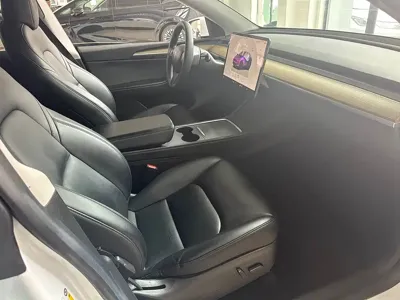 Tesla Model Y 2022, 120000 км, за 18951.96 USD - фото 9