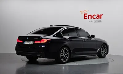 BMW 5-Series 2021, 48889 км, за 23217.58 USD