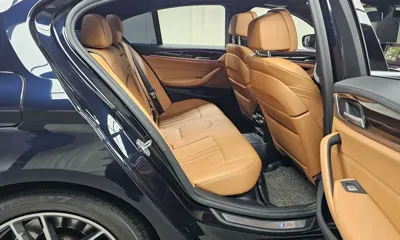 BMW 5-Series 2021, 48889 км, за 23217.58 USD - фото 12