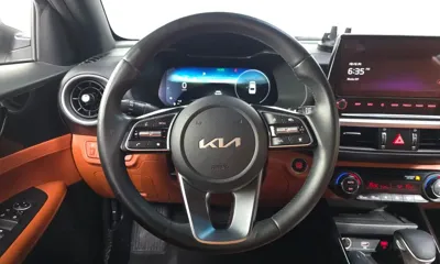 Kia K3 2022, 53389 км, за 11655.92 USD - фото 13