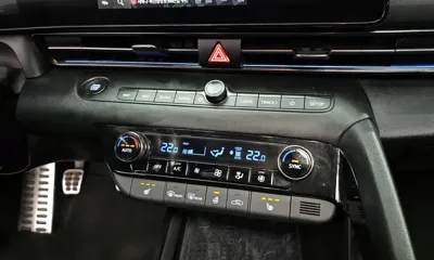 Hyundai Avante 2022, 60128 км, за 13728.32 USD - фото 15