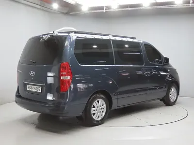 Hyundai Starex 2019, 138433 км, за 15857.28 USD