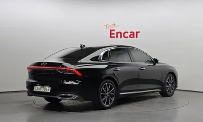 Hyundai Grandeur 2022, 137161 км, за 12018.5 USD
