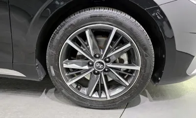 Hyundai Grandeur 2022, 137161 км, за 12018.5 USD