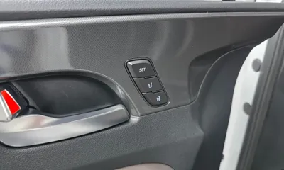 Hyundai Santafe 2023, 79173 км, за 16754.04 USD - фото 27