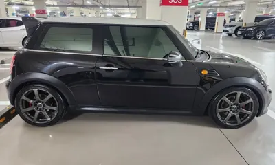 MINI Cooper 2012, 148102 км, за 3583.06 USD