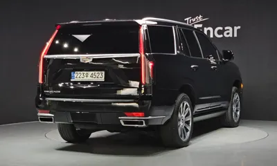Cadillac Escalade 2022, 19548 км, за 57856.05 USD