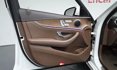 Mercedes-Benz E-Class 2019, 57082 км, за 18642.51 USD - фото 24