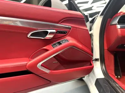 Porsche 911 2015, 90000 км, за 46923.81 USD