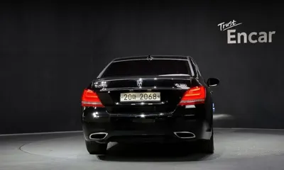 Hyundai Equus 2015, 312705 км, за 2578 USD