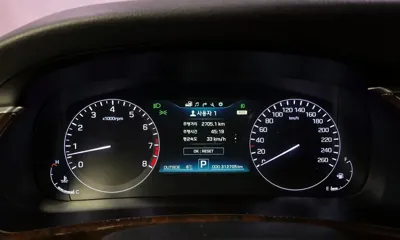 Hyundai Equus 2015, 312705 км, за 2578 USD - фото 8