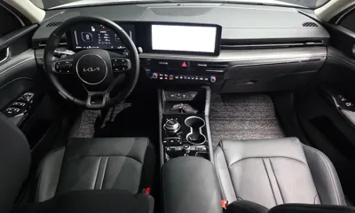 Kia K5 2024, 41695 км, за 17850.17 USD - фото 7