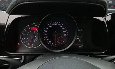 Hyundai Avante 2021, 63243 км, за 11074.92 USD - фото 8