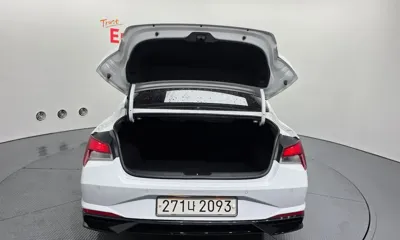 Hyundai Avante 2021, 63243 км, за 11074.92 USD - фото 20