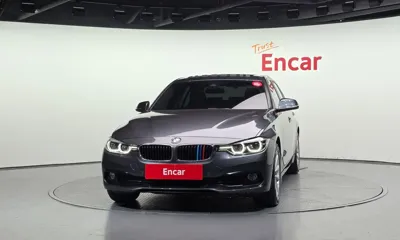 BMW 3-Series 2018, 89488 км, за 8782.21 USD