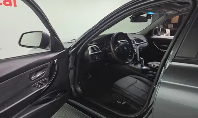 BMW 3-Series 2018, 89488 км, за 8782.21 USD - фото 10