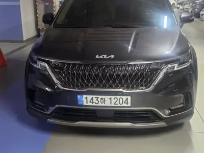 Kia Canival · 2023 год