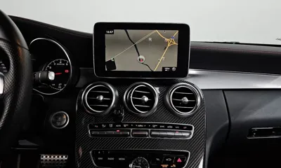 Mercedes-Benz C-Class 2018, 82192 км, за 20477.14 USD - фото 12