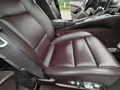 Porsche Panamera 2015, 197000 км, за 30765.12 USD