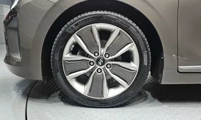 Hyundai Ioniq 2016, 172267 км, за 6236.05 USD