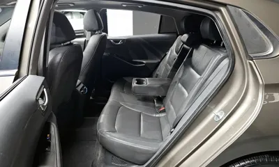 Hyundai Ioniq 2016, 172267 км, за 6236.05 USD - фото 12