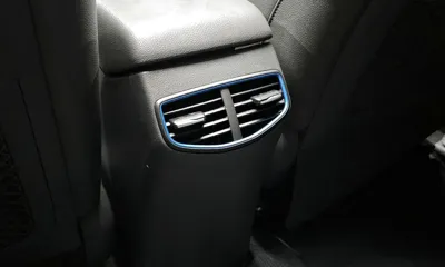 Hyundai Ioniq 2016, 172267 км, за 6236.05 USD - фото 32