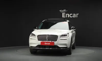 Lincoln Corsair 2020, 42411 км, за 17001.44 USD