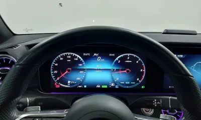 Mercedes-Benz E-Class 2022, 96923 км, за 28882.76 USD - фото 8