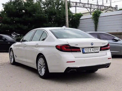 BMW 5-Series 2021, 69107 км, за 26519.63 USD