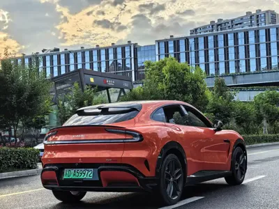Xiaomi 小米YU7 2025, 10000 км, за 41934.44 USD