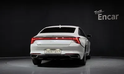 Kia K8 2022, 90169 км, за 12473.72 USD