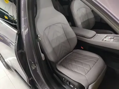 Nio EC6 2025, 13600 км, за 36638.49 USD - фото 25
