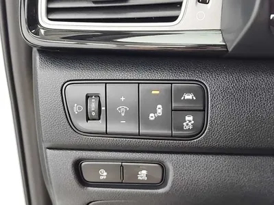 Kia Niro 2021, 22568 км, за 15536.63 USD - фото 18