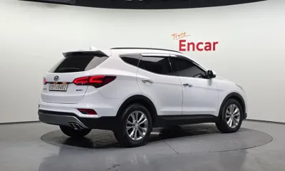 Hyundai Santafe 2017, 179427 км, за 6541.13 USD