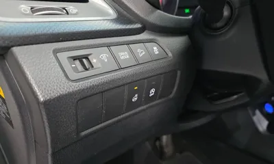 Hyundai Santafe 2017, 179427 км, за 6541.13 USD - фото 17