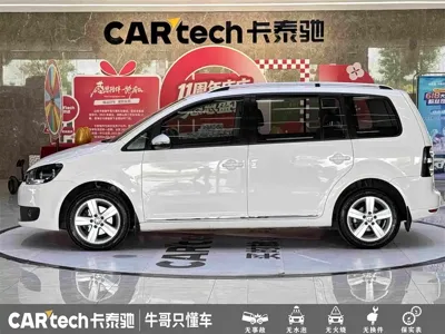 Volkswagen Touran 2015, 113000 км, за 4685.49 USD - фото 7
