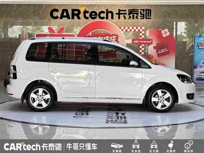 Volkswagen Touran 2015, 113000 км, за 4685.49 USD - фото 8