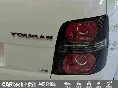 Volkswagen Touran 2015, 113000 км, за 4685.49 USD - фото 12
