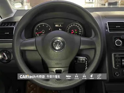 Volkswagen Touran 2015, 113000 км, за 4685.49 USD - фото 23