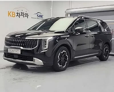 Kia Canival 2024, 30400 км, за 19537.47 USD