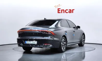 Hyundai Grandeur 2023, 59230 км, за 16848.83 USD