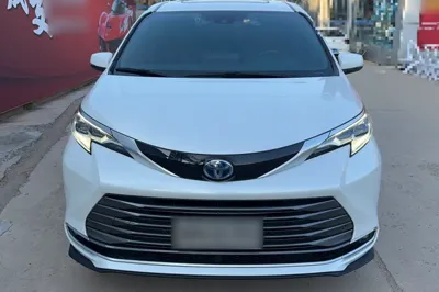Toyota Sienna 2021, 99200 км, за 31716 USD