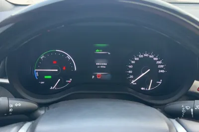 Toyota Sienna 2021, 99200 км, за 31716 USD - фото 9