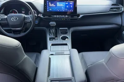 Toyota Sienna 2021, 99200 км, за 31716 USD - фото 14