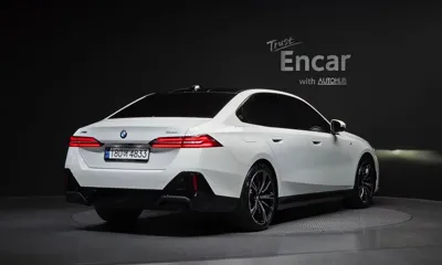 BMW 5-Series 2024, 22226 км, за 52551.6 USD
