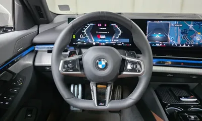 BMW 5-Series 2024, 22226 км, за 52185.9 USD - фото 15