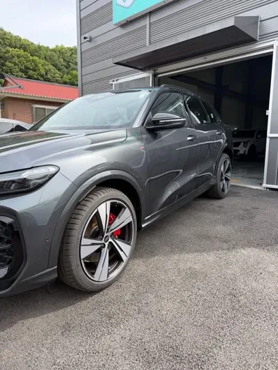 Audi Q5 2025, 1 км, за 53955.65 USD - фото 14