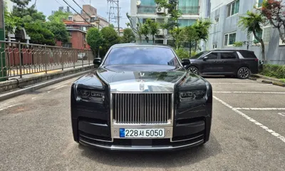 Rolls-Royce Phantom 2023, 43000 км, за 572059.86 USD