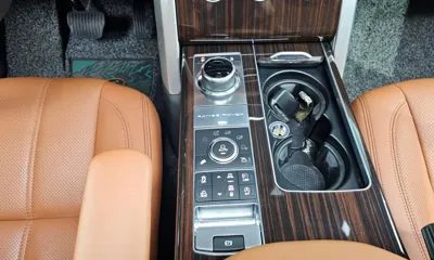Land Rover Range Rover 2017, 66509 км, за 38688.9 USD - фото 9